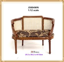 Louis X1V small settee - gold