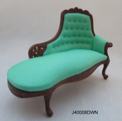 Louis the XV Chaise Lounge/Belter Couch-green